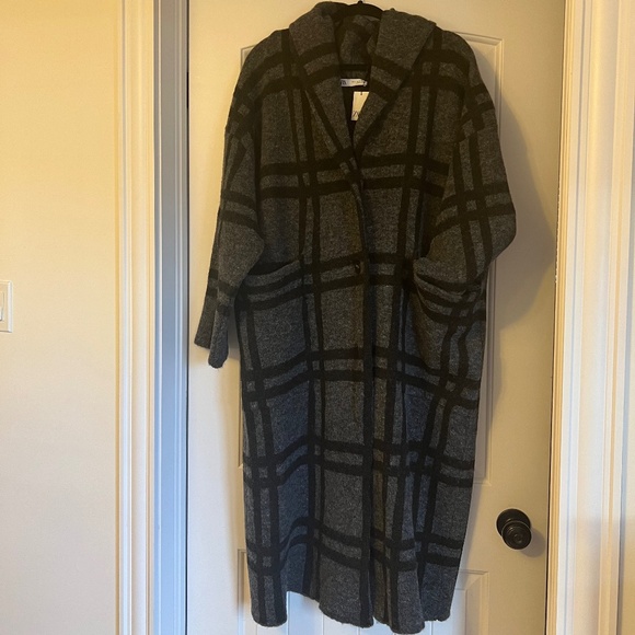 - Zara long plaid coat - Picture 6 of 7